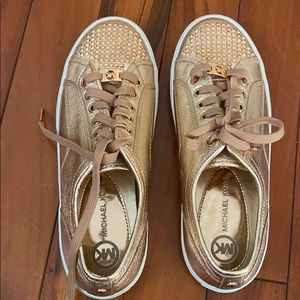 Michael Kors rose gold shoe